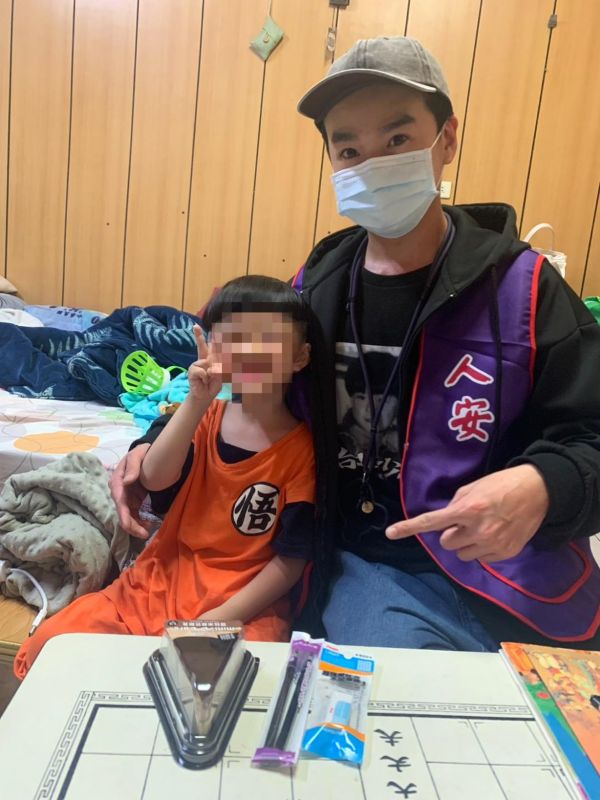 為寒童點亮笑容　助單媽困境中重生1